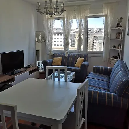 Piso Playa Y Centro 6 Personas A Coruna