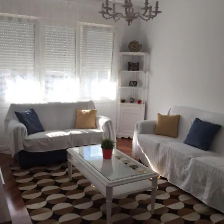 Apartment Piso Playa Y Centro 6 Personas *